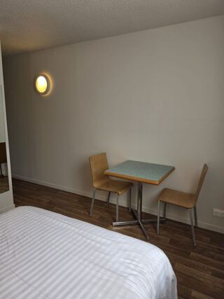  Appartement à louer 1 pièce 20 m²