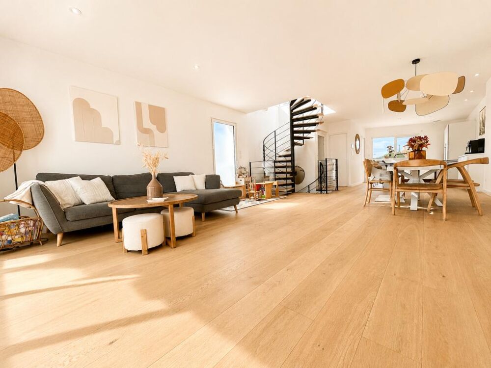 Maison 6 pièces 142 m² · à Les Sables D Olonne · 142 m² · 847 600 €