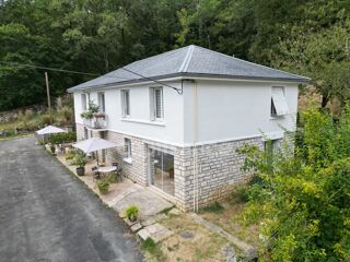  Maison à vendre 11 pièces 217 m²
