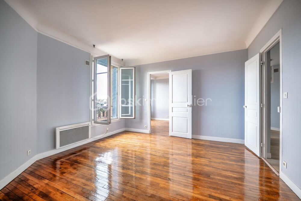 Charmant appartement au dernier étage dans un immeuble de caractère