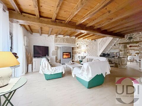   Maison coup de coeur � Vendre � Toulx Sainte Croix Maison - 4 pi�ce(s) - 248 m�