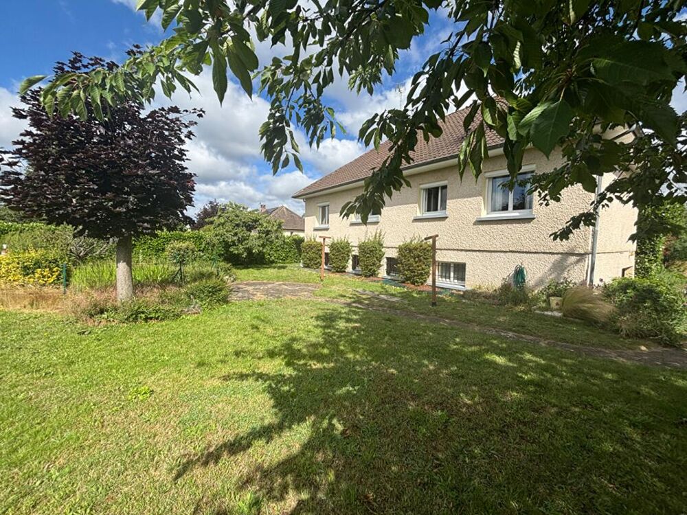 Maison CLIMATISÉE, lumineuse et peu énergivore de 7 pièces de 130 m2 sur une parcelle de plus de 1 200 m2