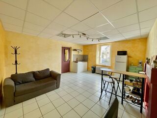  Immeuble à vendre 13 pièces 222 m²