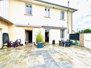  Maison � vendre 10 pi�ces 235 m�