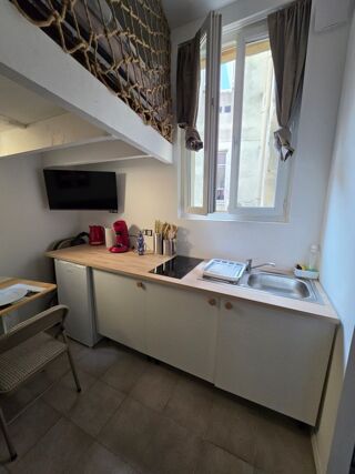  Appartement à louer 1 pièce 17 m²