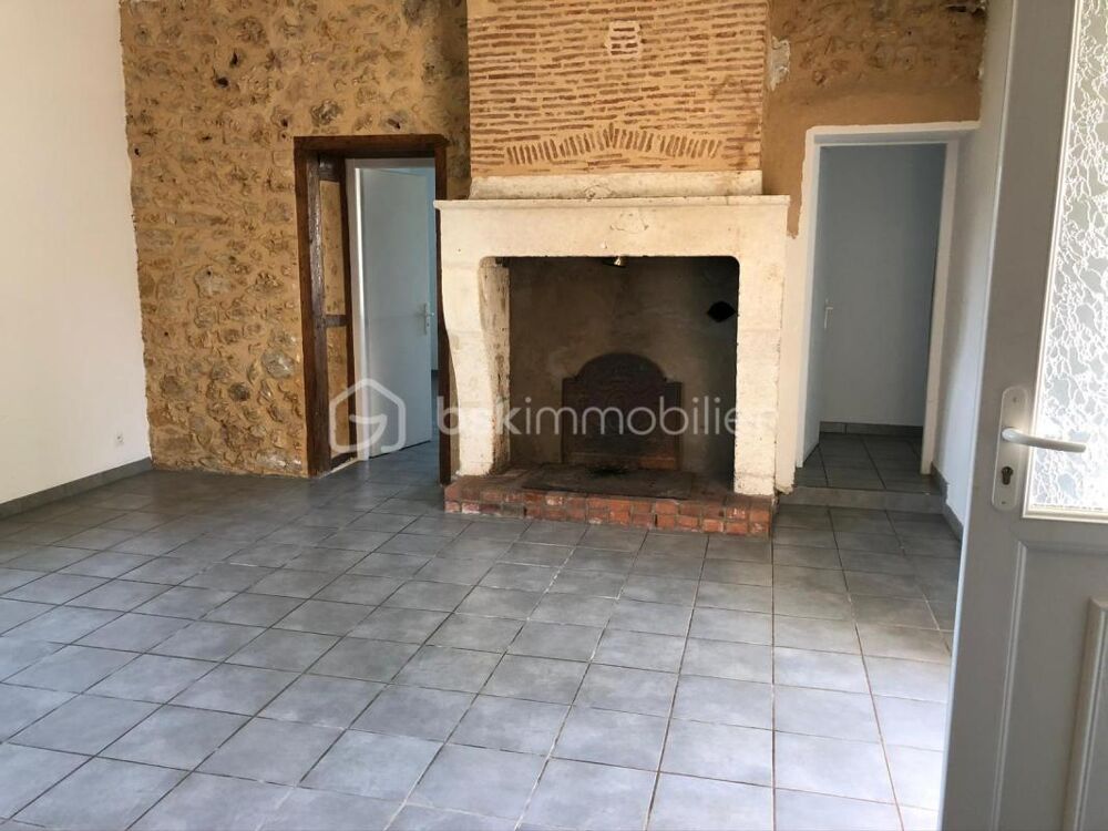 Belle maison en pierre de 123m2 sur son terrain clos de 1500m2 à Mouleydier