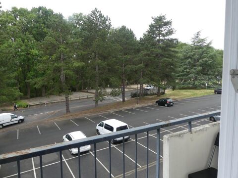  Appartement � louer 4 pi�ces 81 m� Tours