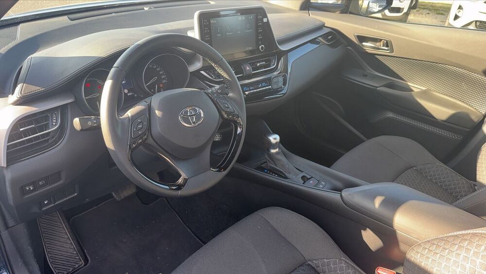 C-HR 1.8 VVT-i 122 Hybride 2WD CVT Dynamic Ultimate 2023 occasion 37230 Fondettes