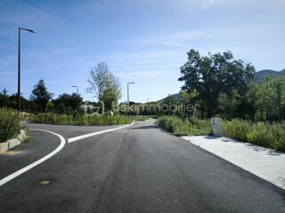  Terrain  vendre 714 m