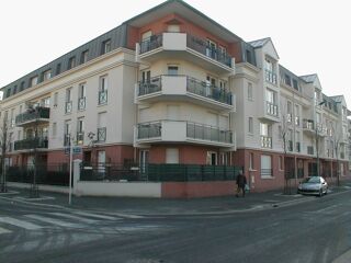  Appartement à louer 2 pièces 42 m²
