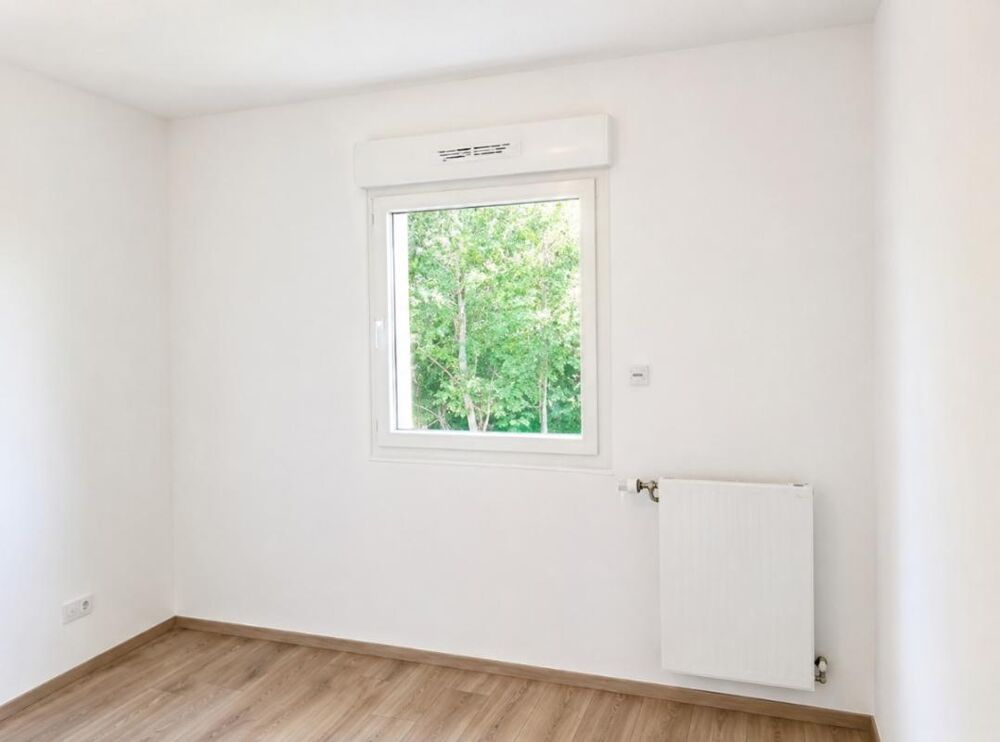 T2 avec balcon et parking à CRAPONNE