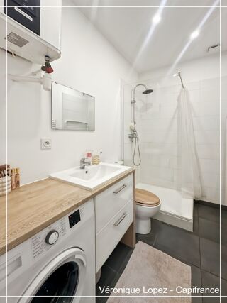  Immeuble � vendre 6 pi�ces 105 m�