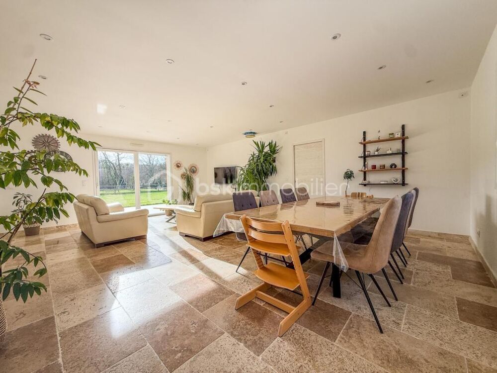 à vendre  Propriété/château Pont-l'Évêque (14130)