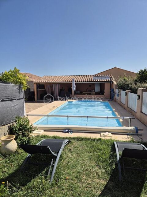   VILLA DE TYPE 6 AVEC PISCINE ET GARAGE Villa - 6 pi�ce(s) - 101 m�