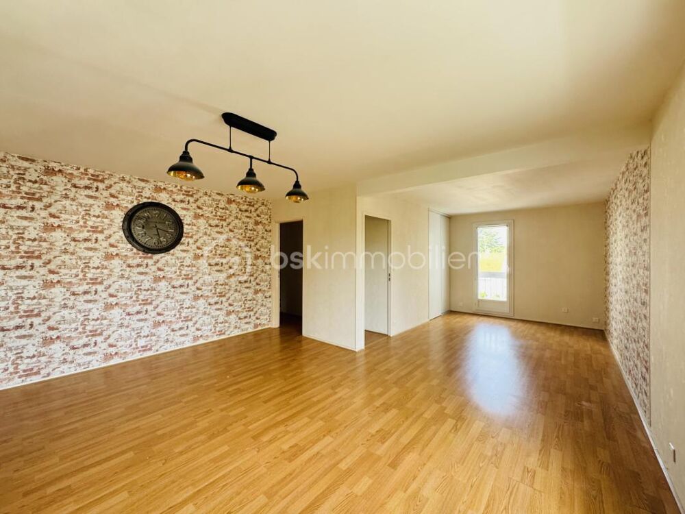 Appartement T3 lumineux avec balcon et garage en résidence sécurisée