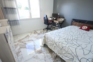 Vente Maison NOUAILLÉ-MAUPERTUIS – VILLA RÉCENTE DE PLAIN-PIED DPE A– 145 M² – 4 CHAMBRES – BELLES PRESTATIONS Nouaille maupertuis