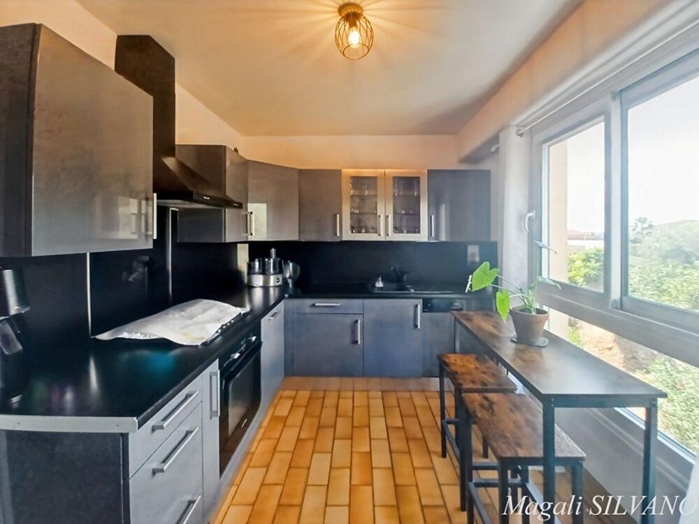 Vente Appartement Grand T3/4  VUE MER 75m²  der étage GRASSE SUD Grasse