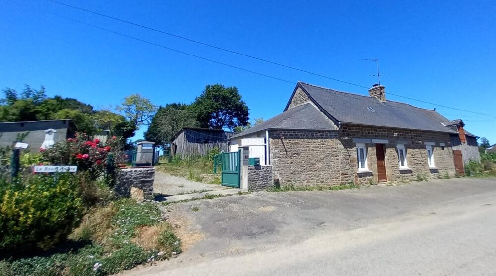 Fermette à rénover sur près de 2 hectares  Idéal projet de vie à la campagne (MONTAUDIN -53)
