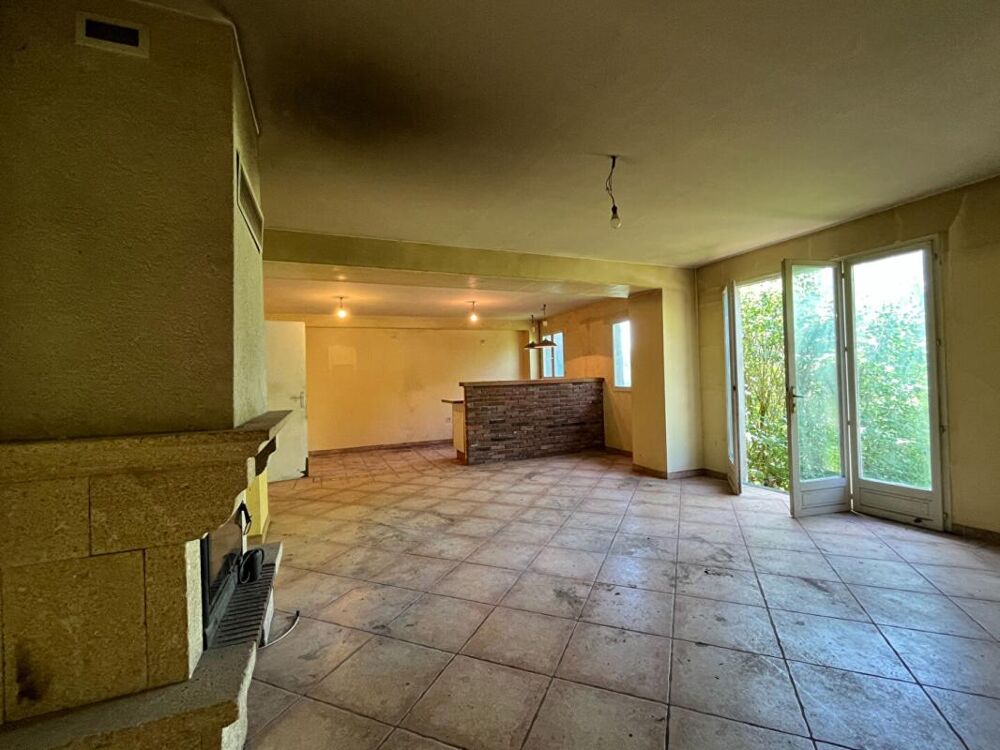 Vente Maison Maison de plain-pied à Beaufort-Orbagna avec garage et terrain de 1561 m² Beaufort orbagna