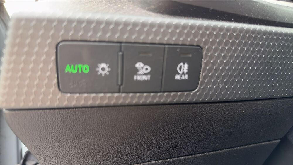 A1 (2) 1.0 TFSI 110 S-Tronic 7 Advanced - Automatique Entretien 2022 occasion 69330 Meyzieu