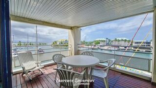  Immeuble � vendre 15 + pi�ces 1130 m�