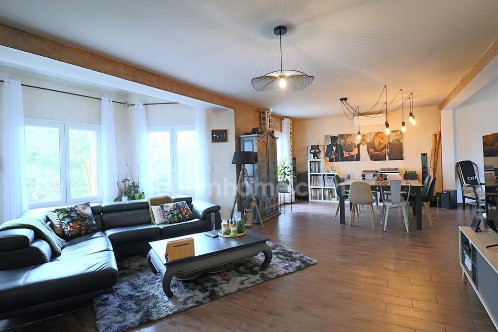 Vente Maison Moussy-le-Neuf (77230) – Maison 190m² avec jardin, piscine et garage Moussy le neuf