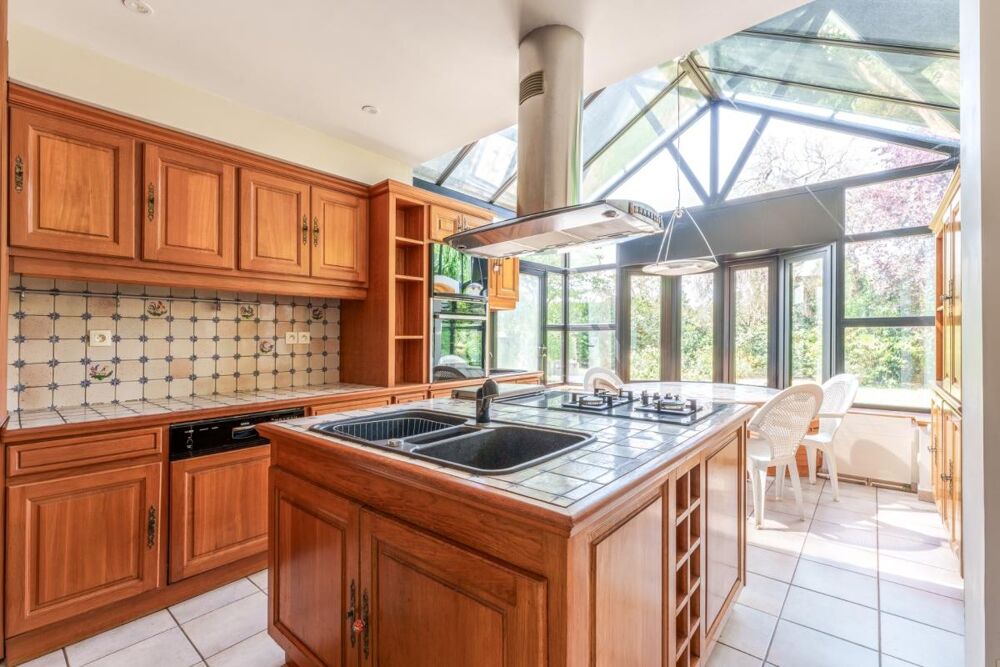 à vendre  Propriété/château Fondettes (37230)