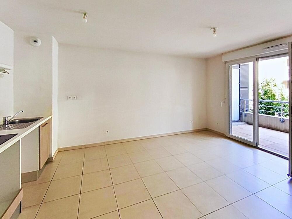 Vente Appartement Appartement Avignon : T2 avec terrasse, parking et fort potentiel locatif Avignon