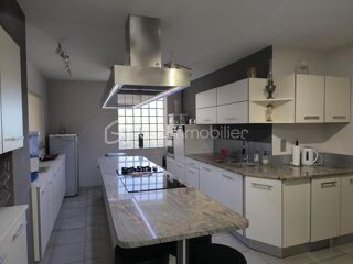  Maison à vendre 10 pièces 218 m² Parigne l eveque