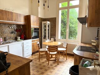  Maison  vendre 11 pices 305 m