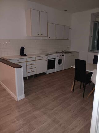  Appartement � louer 2 pi�ces 57 m�