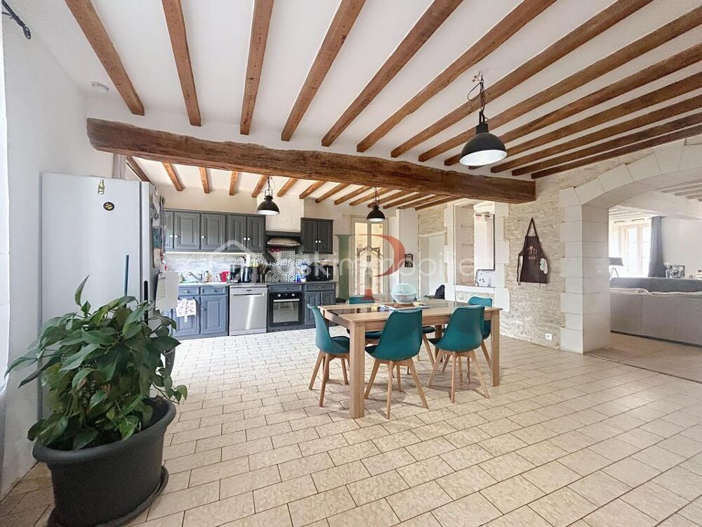 Vente Maison Maison de 182 m² et sa grange de 90 m² Saint cyr les colons