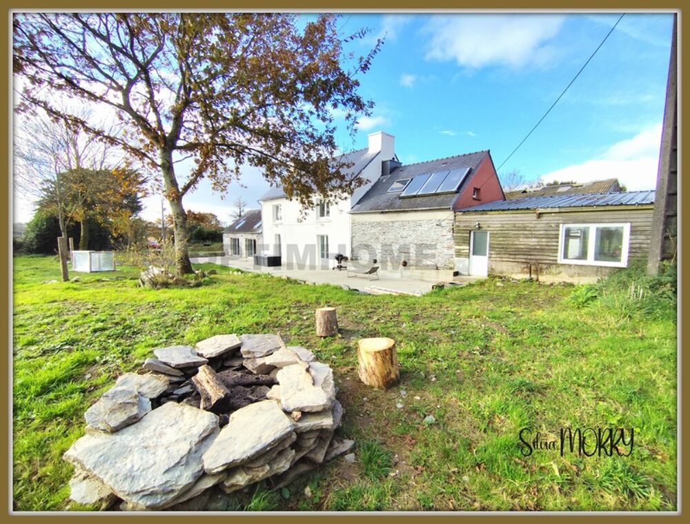 Maison à vendre 8 pièces PLOUDIRY (29)