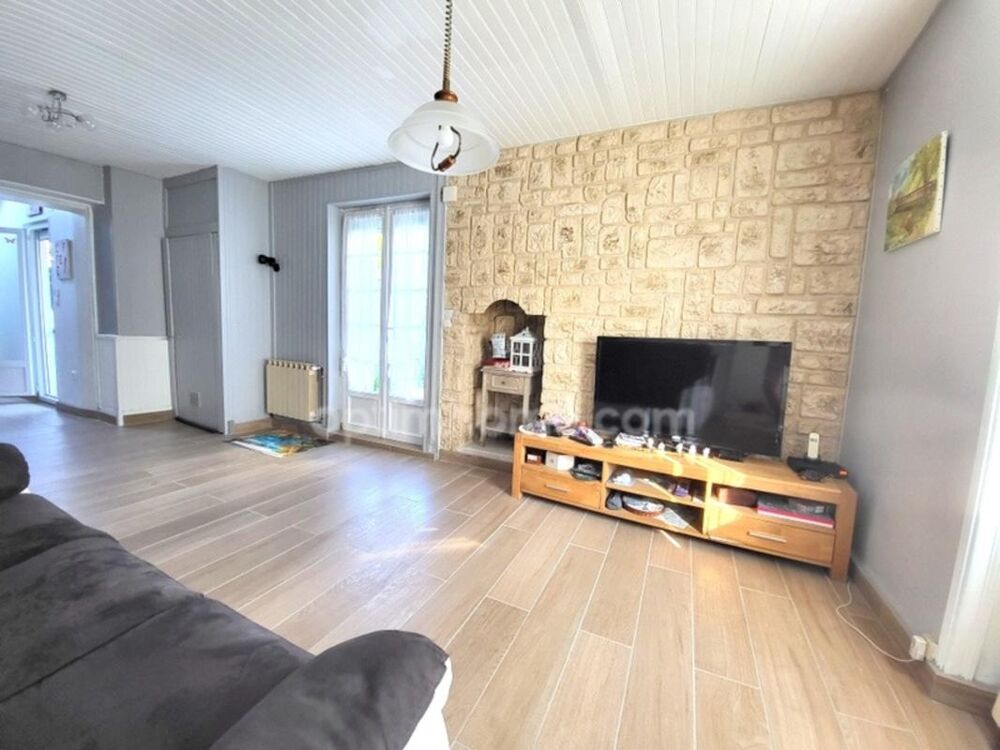 Vente Maison Quartier VICTOR HUGO Maison de ville 2 chambres ANGOULEME (16) Angouleme