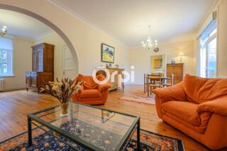  Maison � vendre 7 pi�ces 215 m�