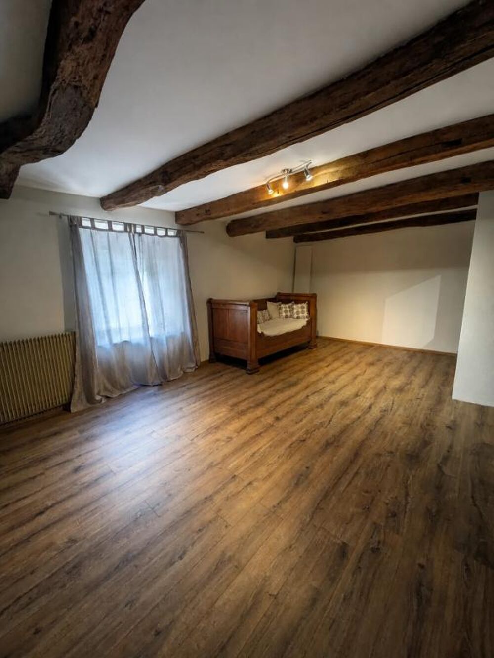 à vendre  Maison Nevy-lès-Dole (39380)