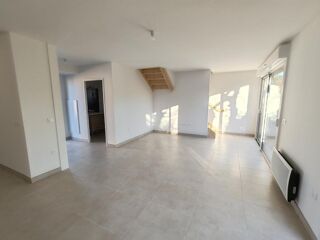  Appartement � louer 4 pi�ces 89 m�