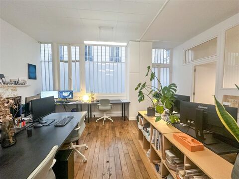 bureaux calmes sur cour 1792 75011 Paris