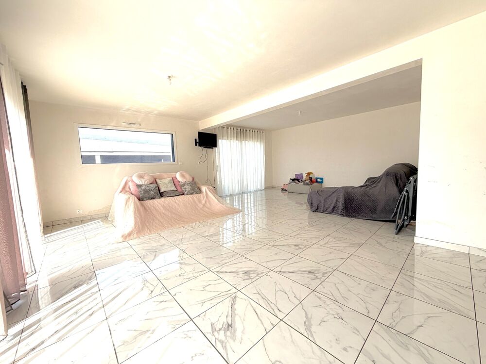 ? EXCLUSIVITÉ  Maison contemporaine 5 pièces de 139 m²  DPE A  Quimperlé (Kervidanou 4)