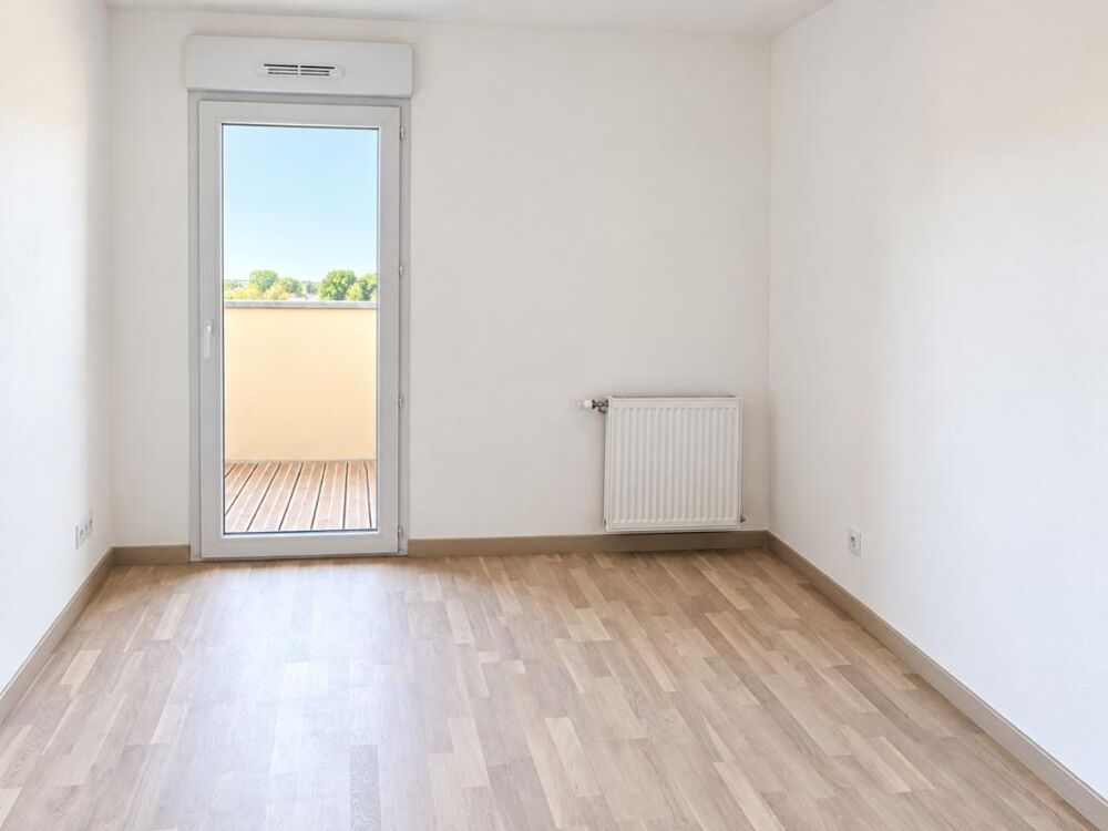 Location Appartement T3 avec terrasse et parking à DARDILLY Dardilly