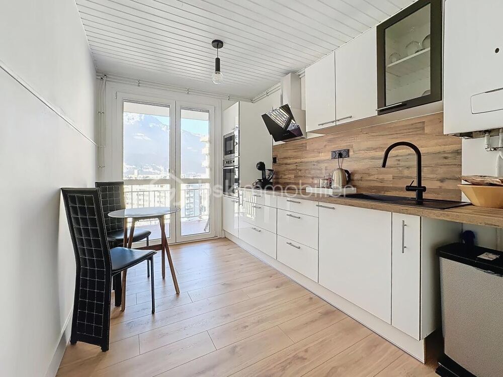Vente Appartement T4  de 83 m² avec balcon –12ème  étage sur 14 étages – vue dégagée sans vis-à-vis Echirolles