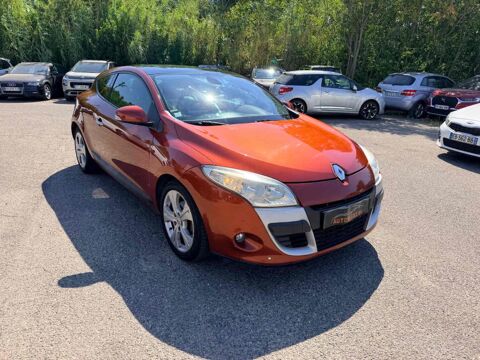 M&eacute;gane Coup&eacute; 1.9 dCi 130ch Dynamique eco&sup2; 2009 occasion 84700 Sorgues