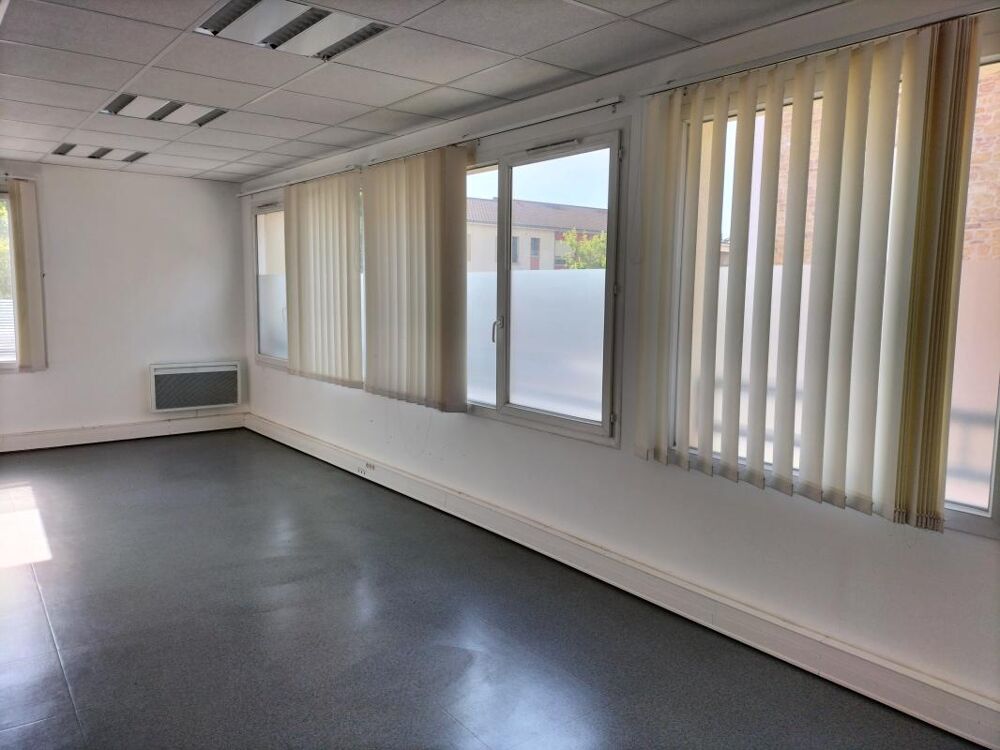   JASSANS RIOTTIER - bureaux du 8.40m² au 21m² à louer - Nous consulter Jassans riottier