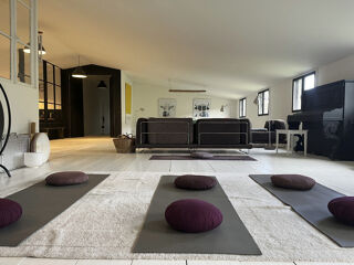  Maison à vendre 10 pièces 360 m²