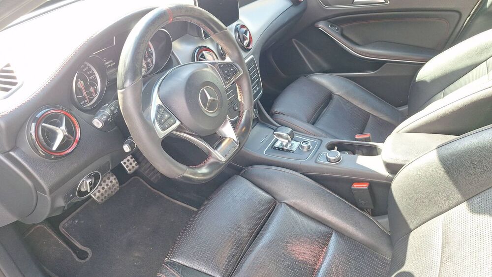 Classe GLA I 45 AMG 381 4Matic 7G-DCT - Automatique 2016 occasion 59590 Raismes