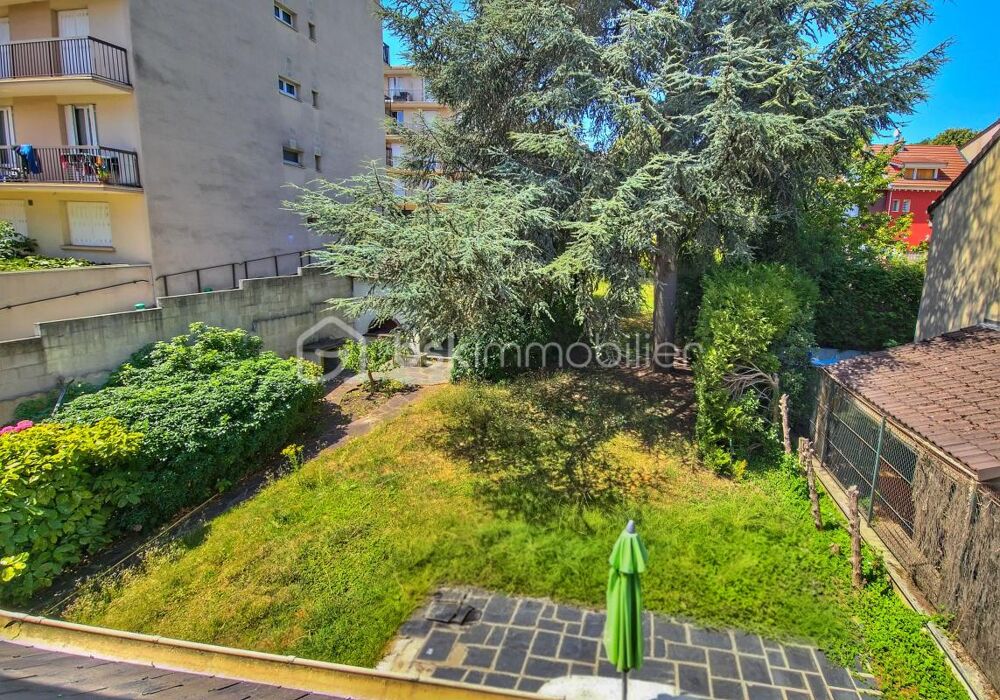 Vente Maison Noisy-le-Sec_Quartier LANGEVIN proche métro 11 _ Maison d'architecte à rénover Noisy le sec