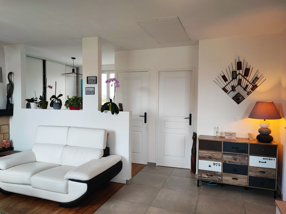Merdrignac : Maison 102 m2, Terrain avec dépendances