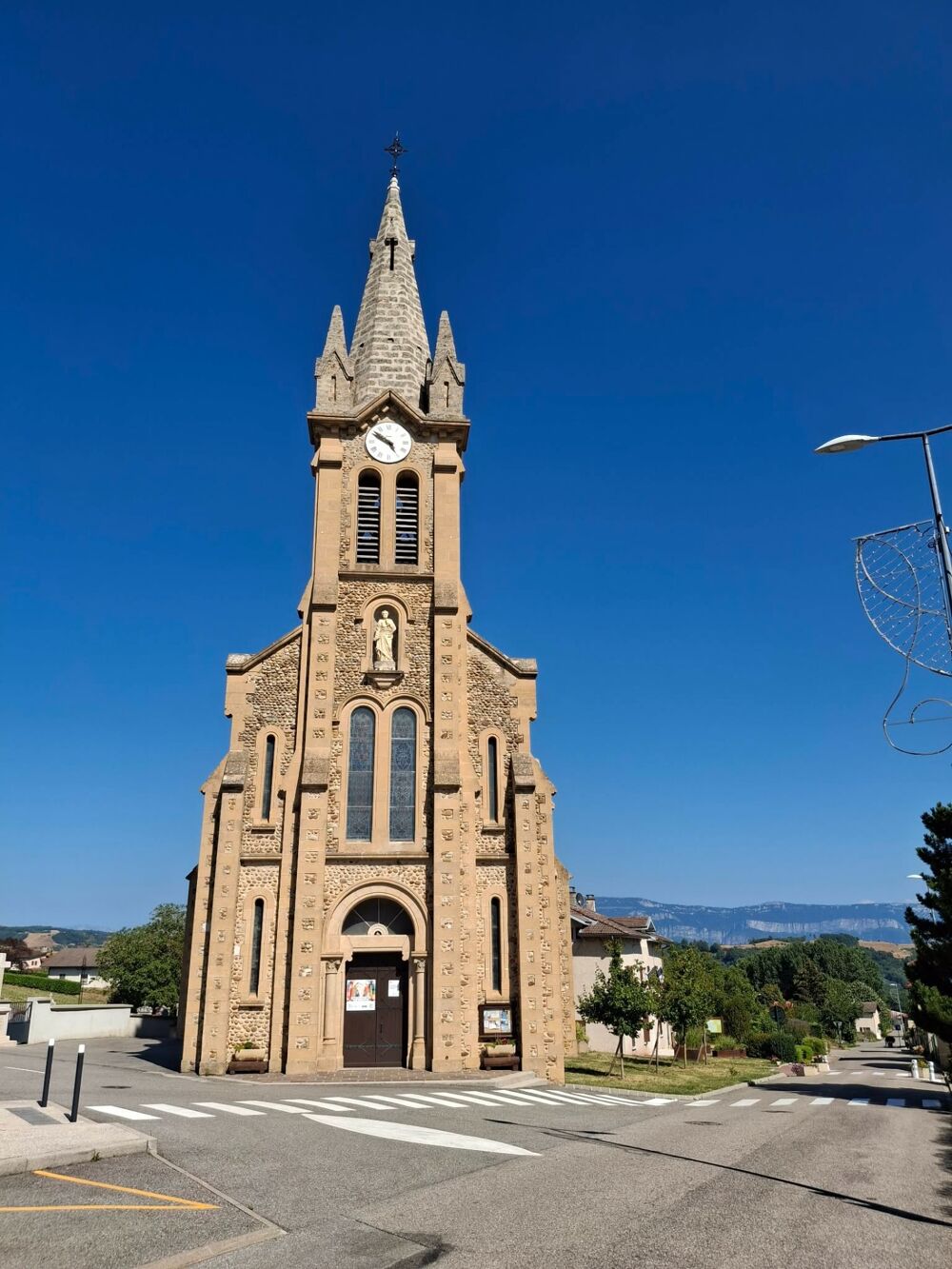 Vente Terrain CHASSELAY (38470) – Terrain de 759 m² – Un cadre paisible pour donner vie à votre projet Chasselay