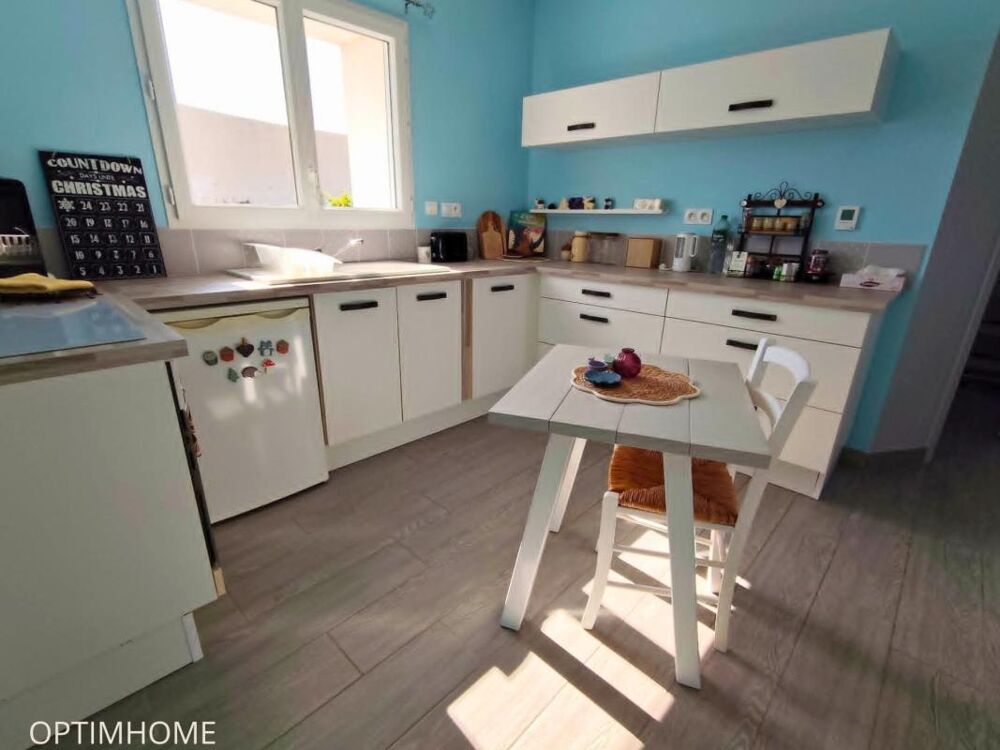 Maison récente de plain-pied avec 2 160 m² de terrain  Sans vis-à-vis  15 min de Rochefort