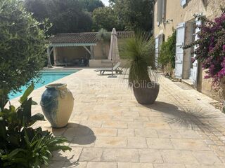  Propri�t�/ch�teau � vendre 8 pi�ces 597 m�